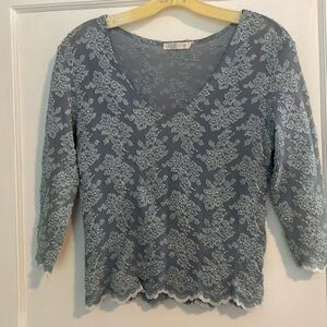 👚E.A.G. Collection appliqué top